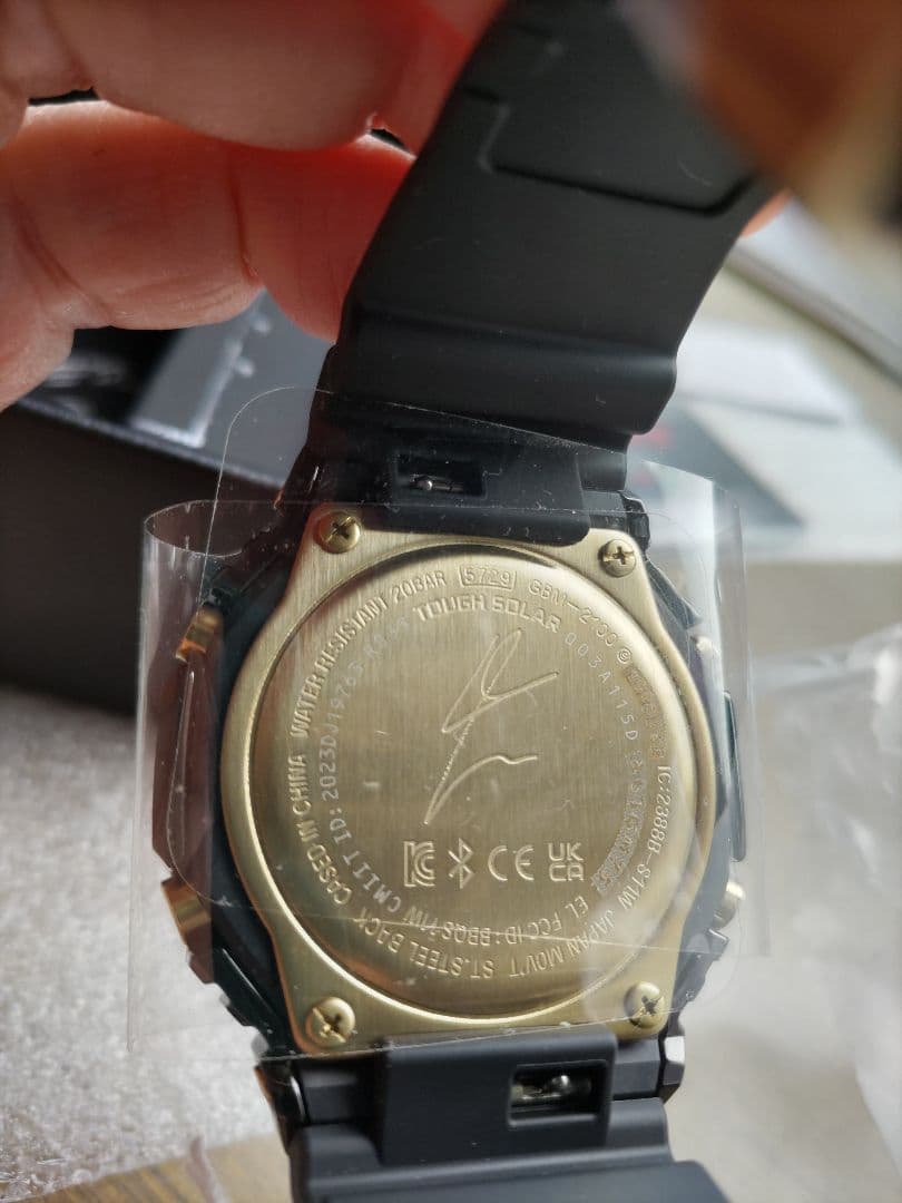 う*C様 g-shock GBM-2100RH-1ADR 八村塁モデル第４弾