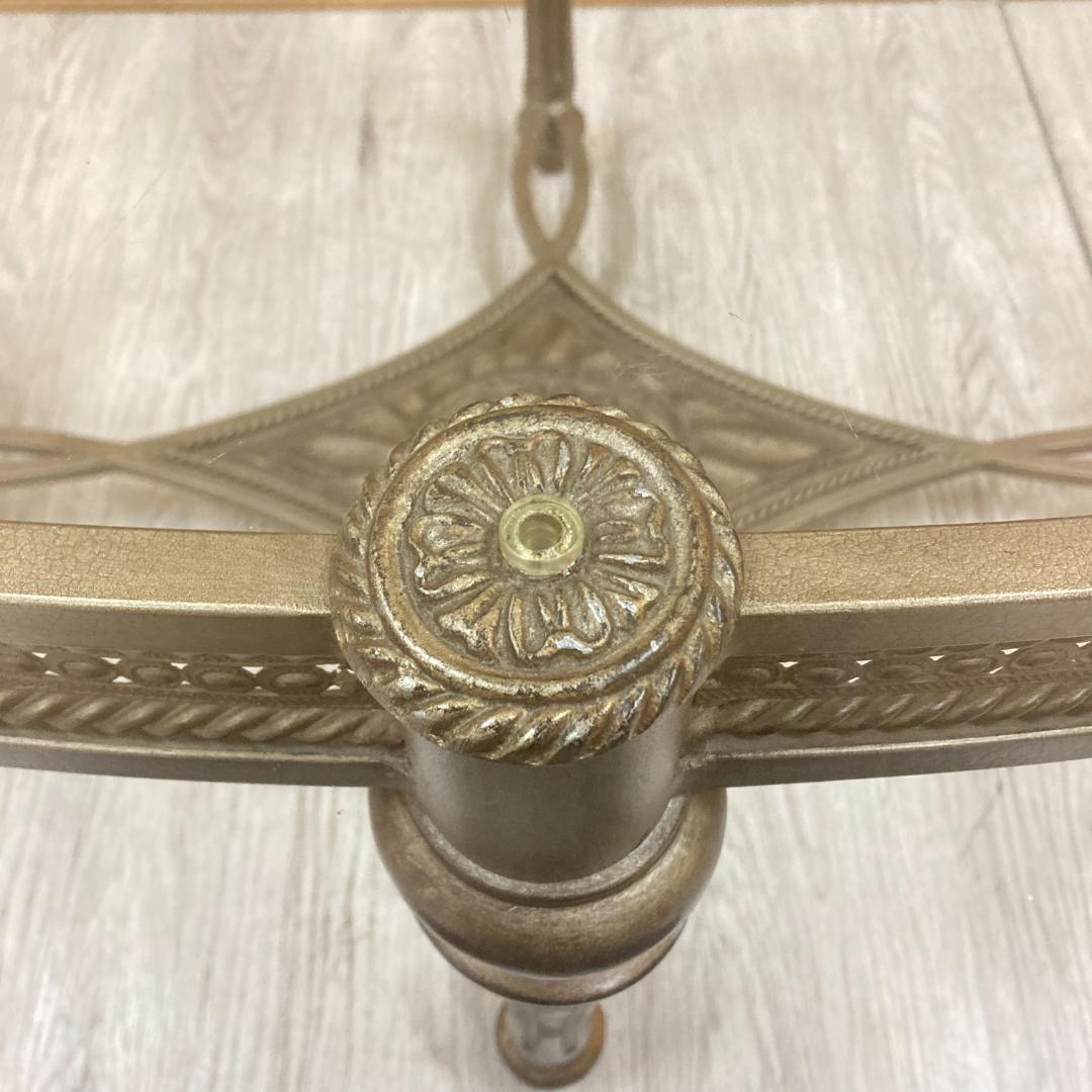 アンティーク調　エレガント　リビングテーブル　センターテーブル　クラシック