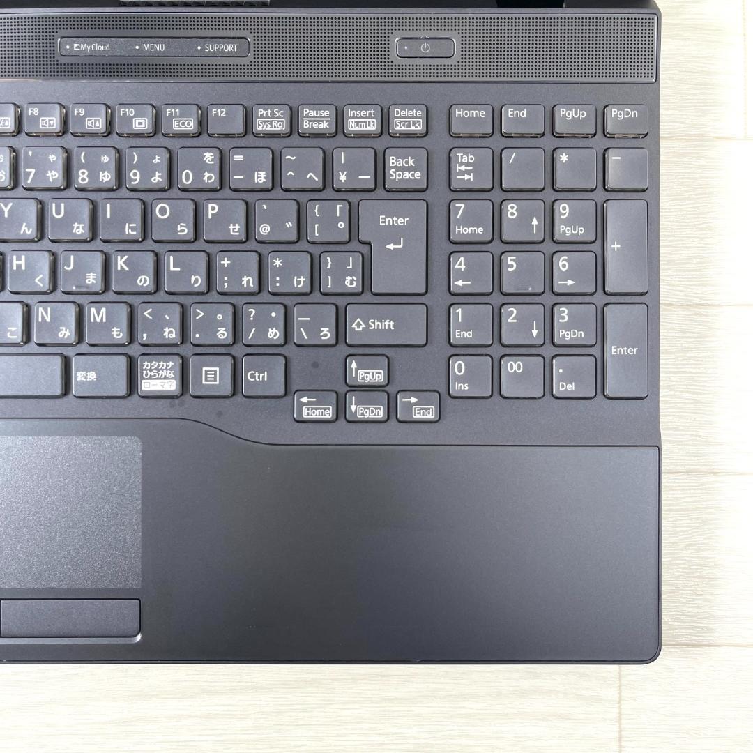 富士通 第8世代 i7 新品SSD512＋HDD メモリ16G ノートパソコン