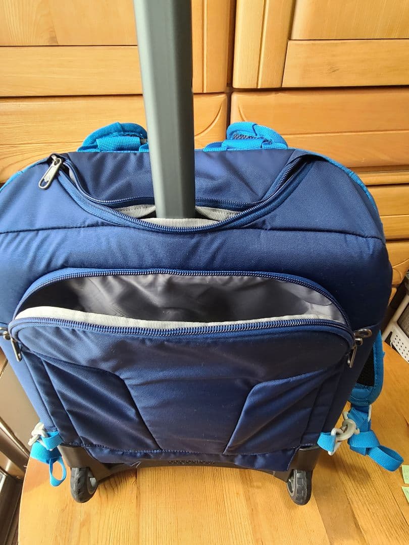 eagle creek 中型キャリーバッグ 青
