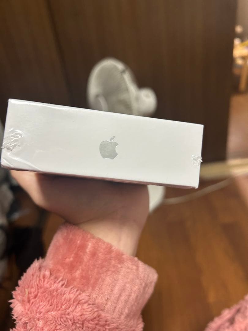 AirPods Gen 3 本体　開けてない状態で発送します