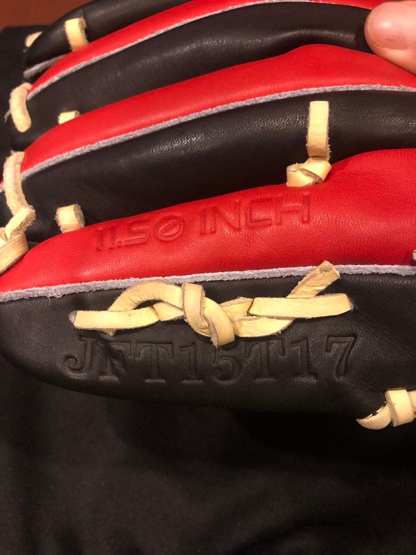 ヤバイ硬式グローブ