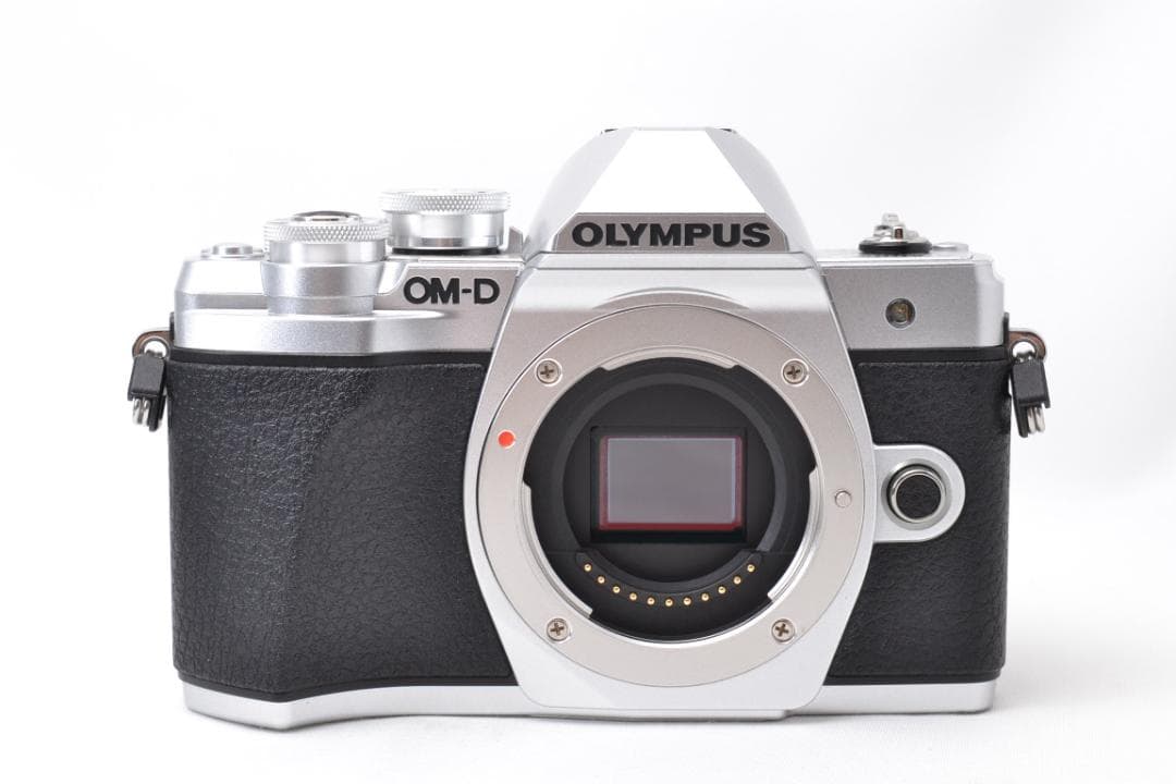 ■ 美品 ■ オリンパス　OM-D E-M10 MarkⅢ ボディ 元箱付