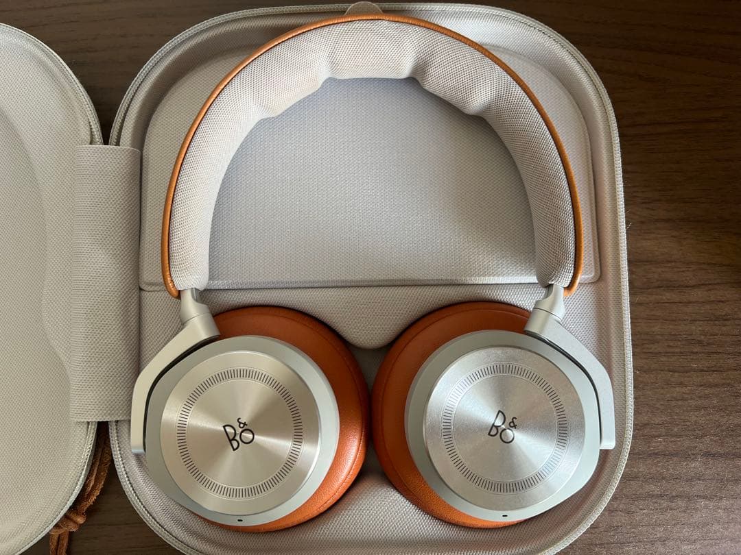 Bang & Olufsen HX ワイヤレスヘッドホン