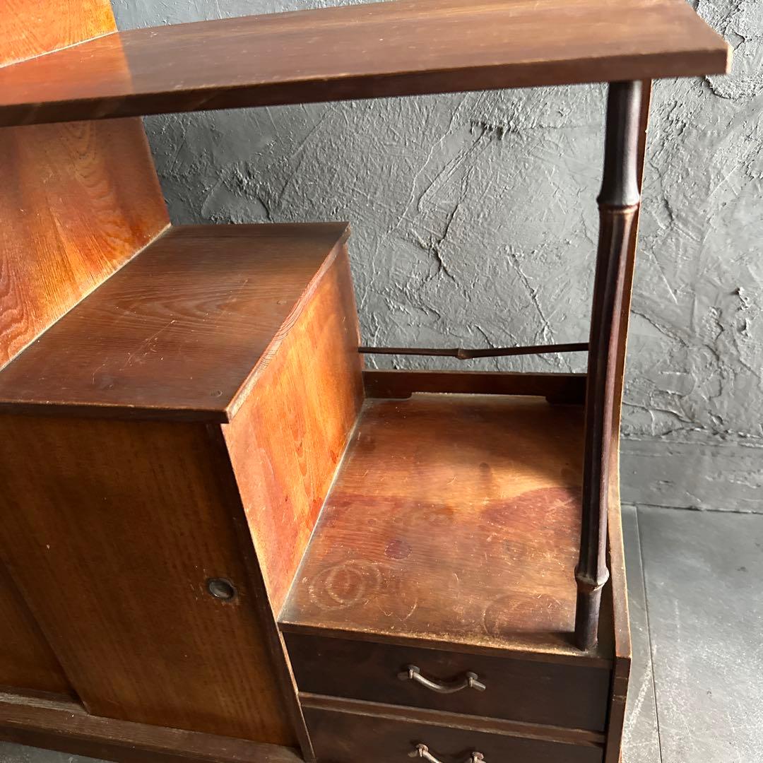 さらに！瞬間お値下げ❣️小さな茶箪笥　古ガラス入っています！ 食器棚などに可愛い