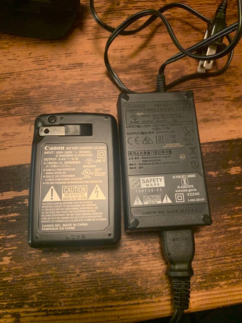 業務用Canon 4Kビデオカメラ XA40 ハンドルユニットHDU-1セット