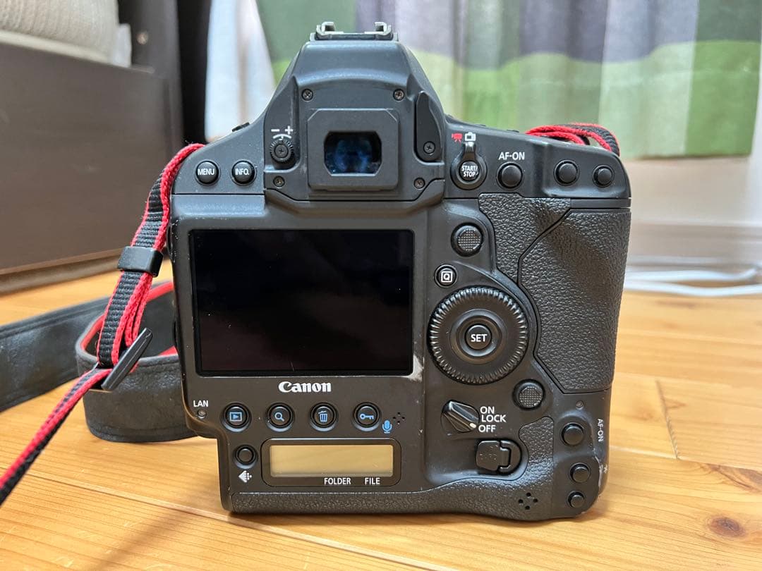 Canon キヤノン EOS-1D X Mark II 一眼レフカメラ 本体