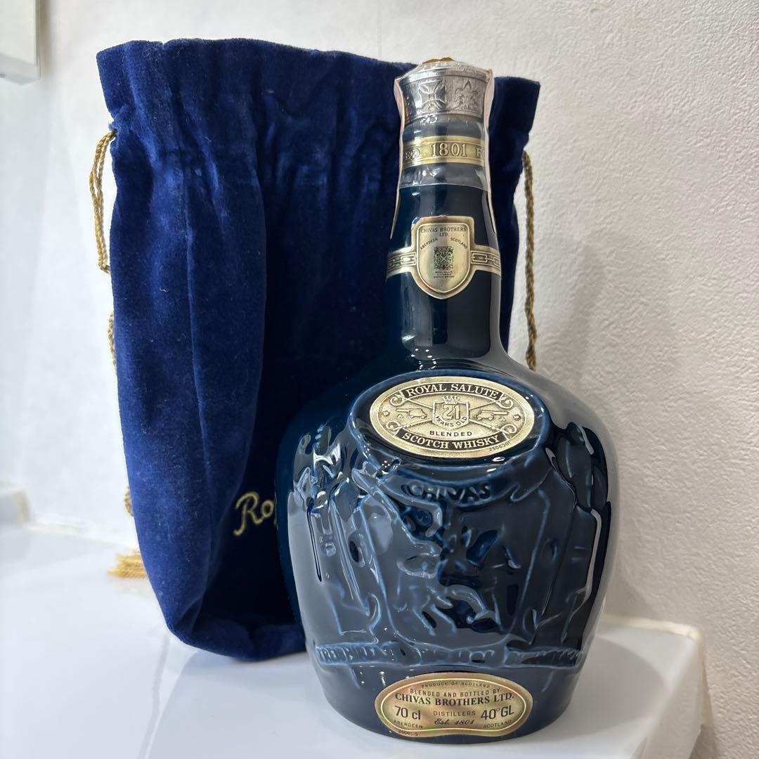 匿名スピード発送　シーバスリーガル　ロイヤル　サルート21年 ウイスキー箱無し