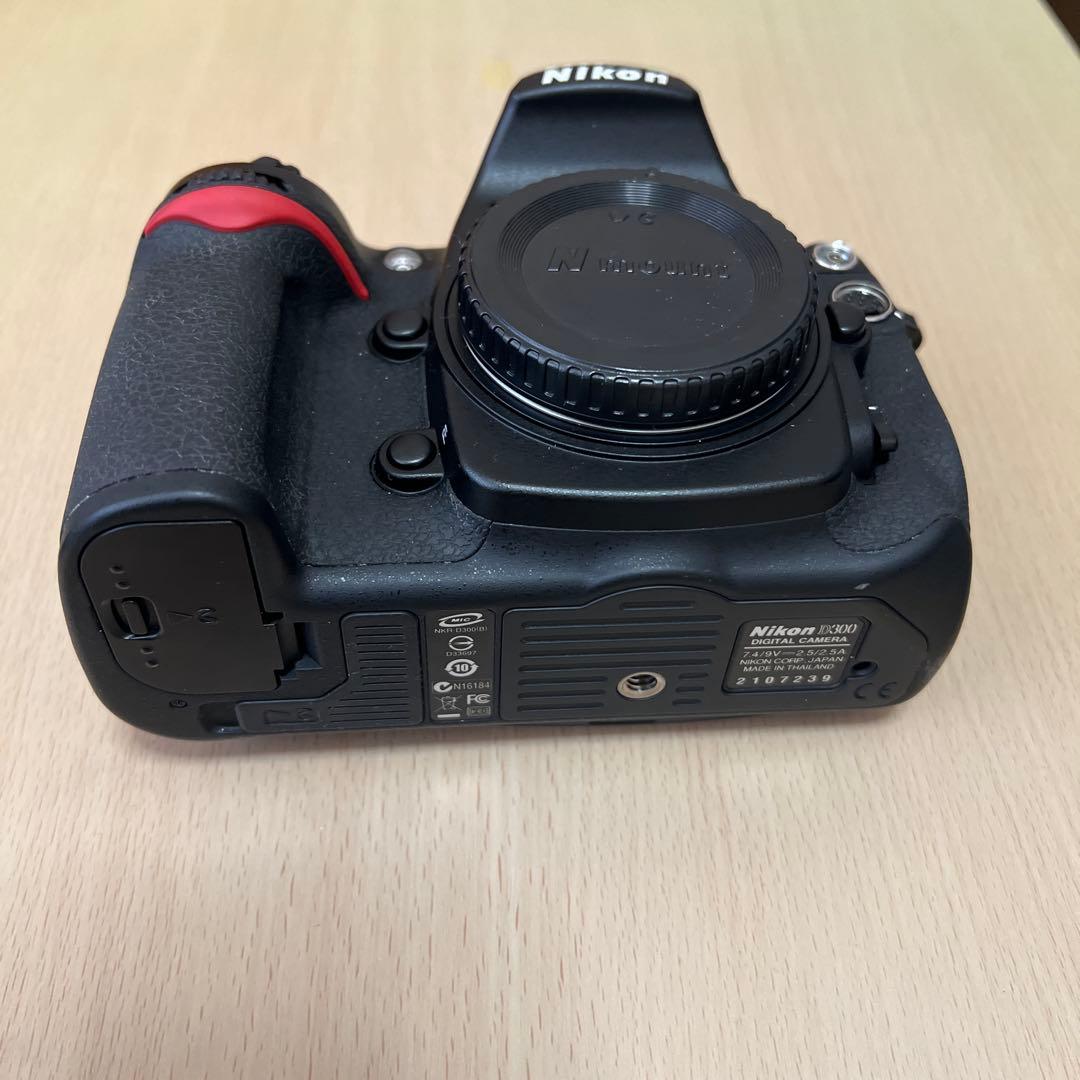 美品 Nikon D300 28-70mｍズ-ム付