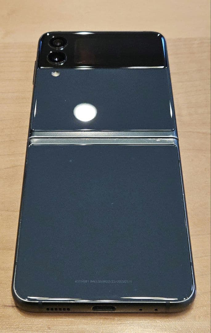 Galaxy z flip 3 海外版 香港版　グリーン