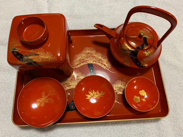 屠蘇器 四ツ揃 枠足 洗朱　松竹梅