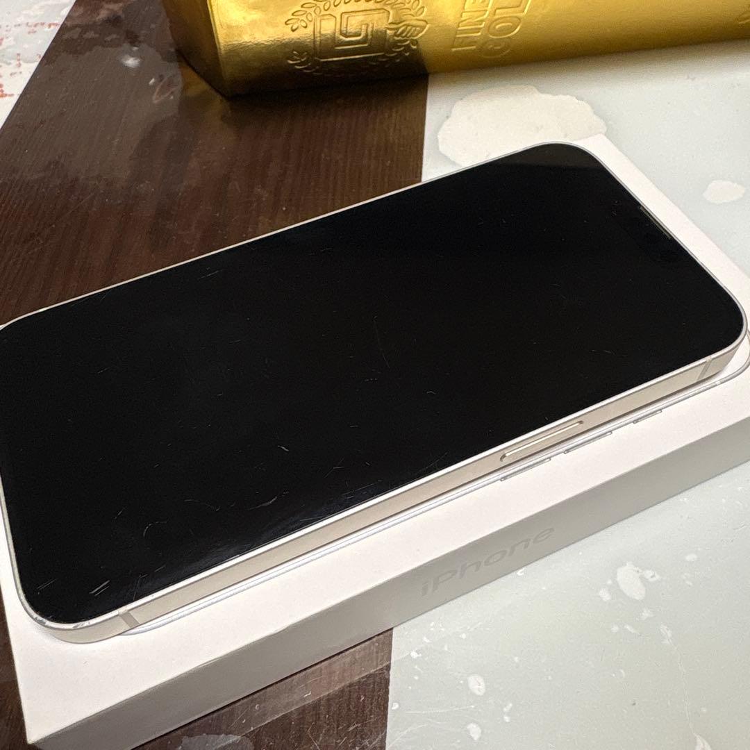 【早い者勝ち】iPhone13 256GB 初期化済【最終値下】