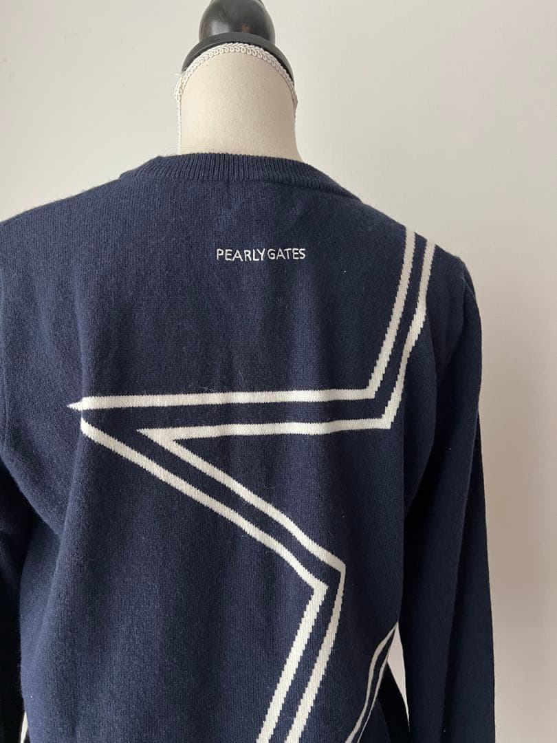 ピッティ3 様パーリーゲイツ　カシミア混ネイビーロゴセーター