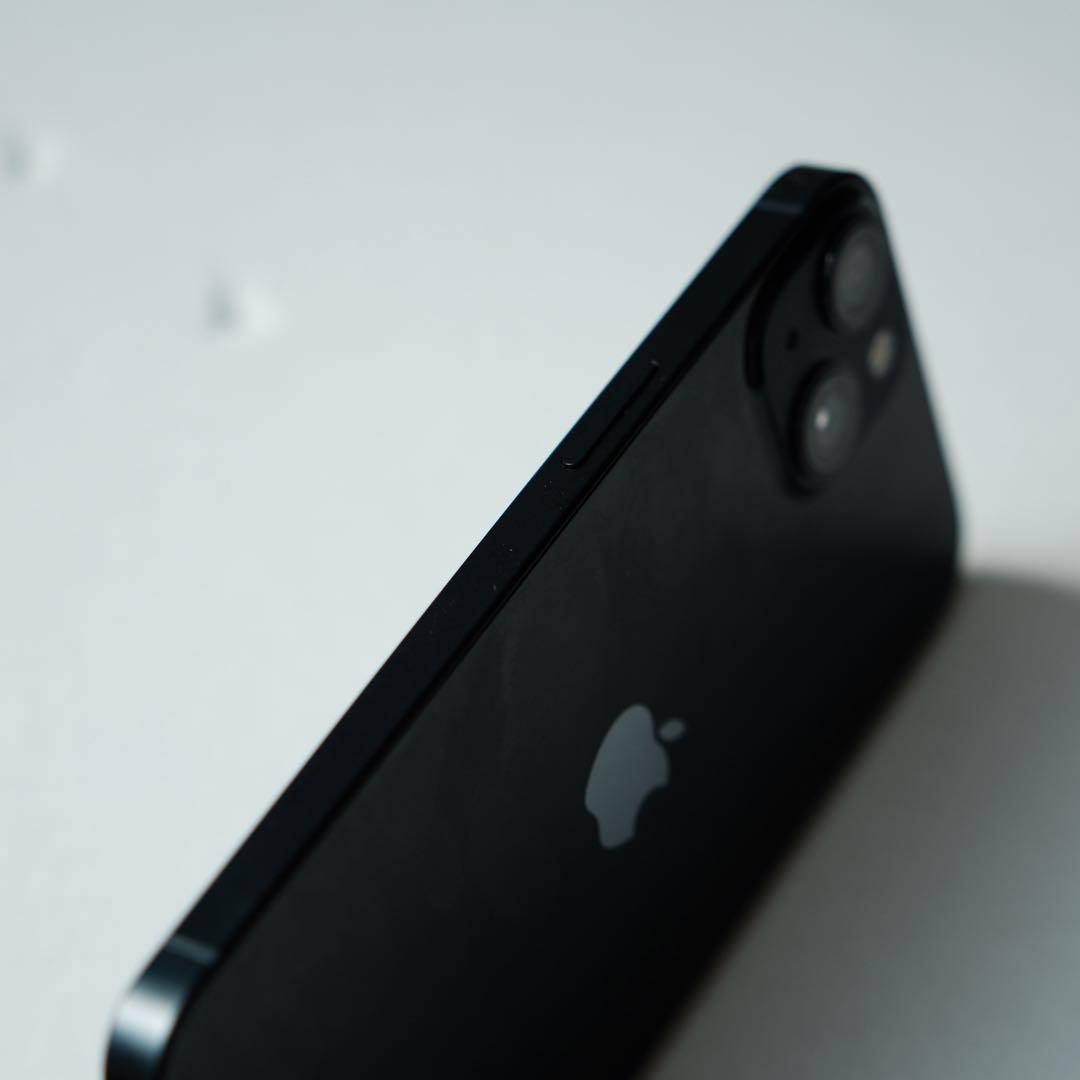 Apple / iPhone 13 ミッドナイト