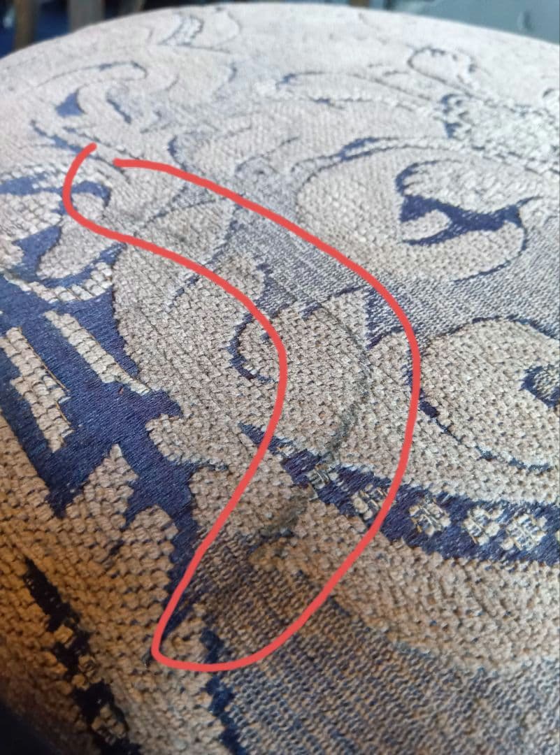 古いスツール　ビー玉　ガタつき　ヴィンテージ　昭和レトロ