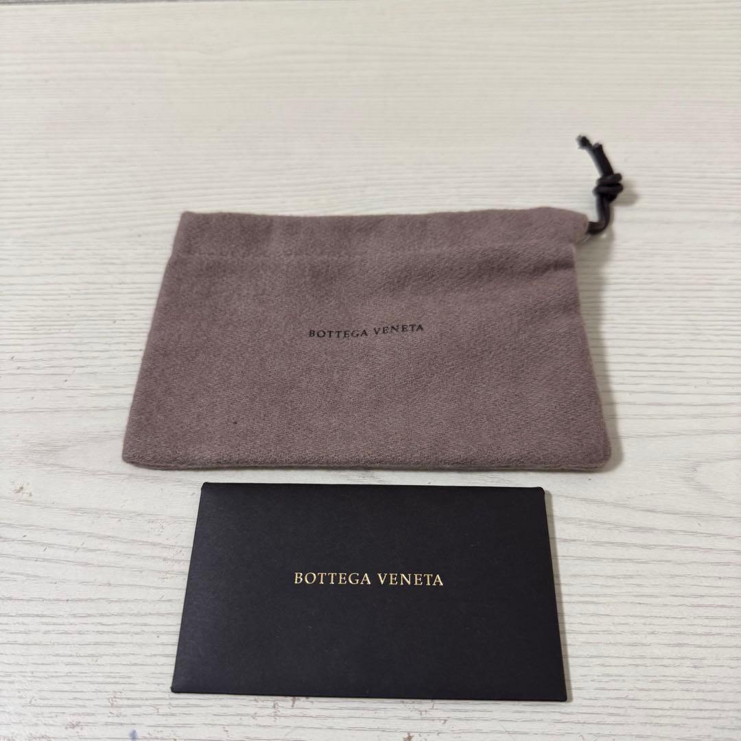 【新品】BOTTEGA VENETA　ボッテガヴェネタ　キーリング　カーキ