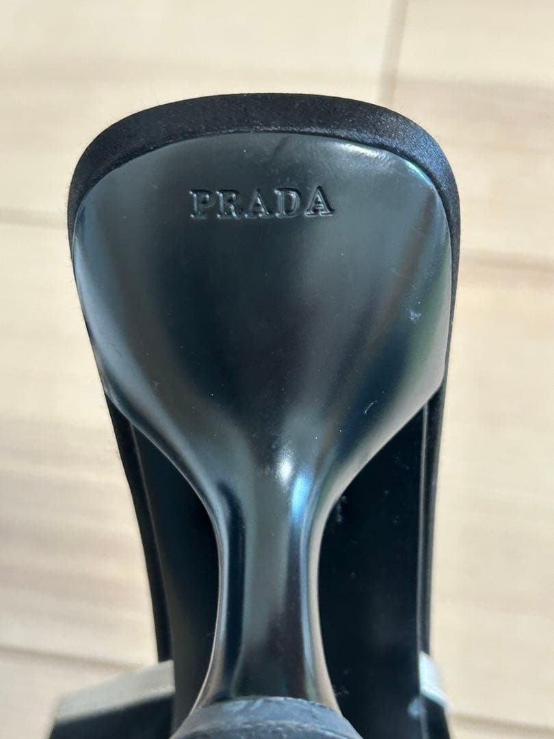 PRADA ブラック サテン ミュール リボン付き