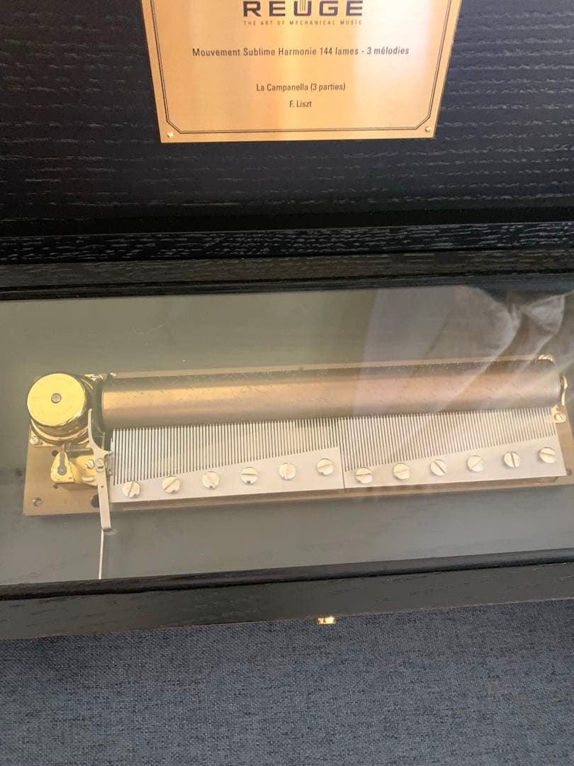 オルゴール　REUGE 入会証明カード付き　144弁マドリーナ