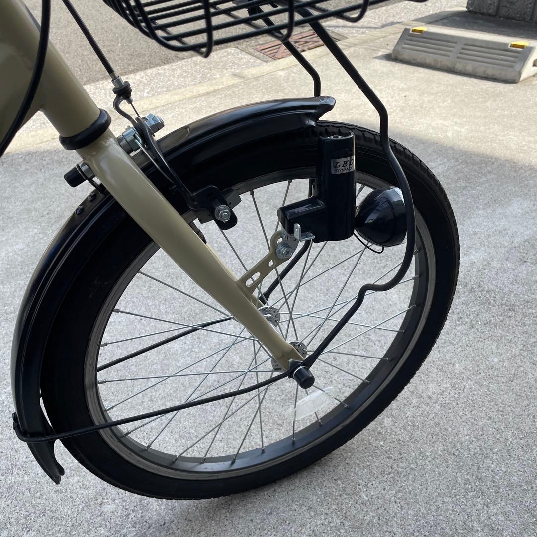 ROXY 20㌅サイクル ベージュ バスケット付6段変速　折りたたみ