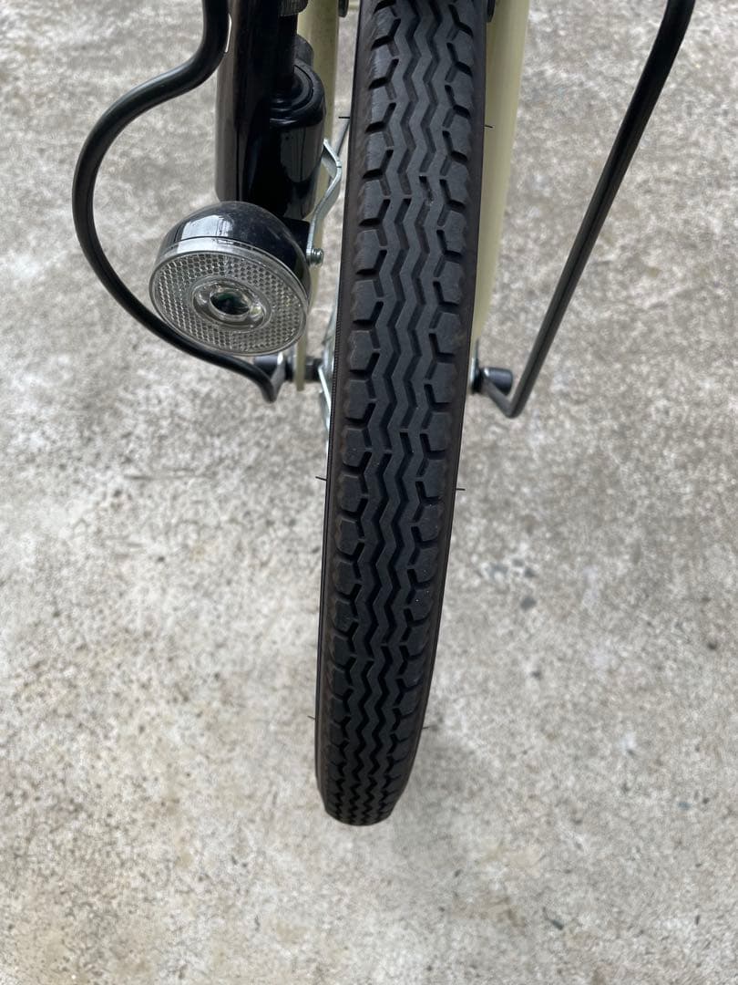 ROXY 20㌅サイクル ベージュ バスケット付6段変速　折りたたみ