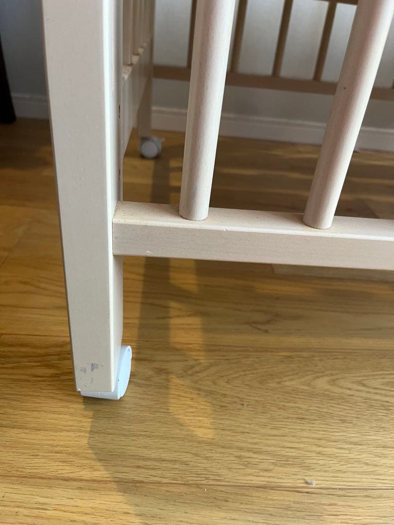 familiar ベビーベッド ホワイトアッシュカラー　ファミリア