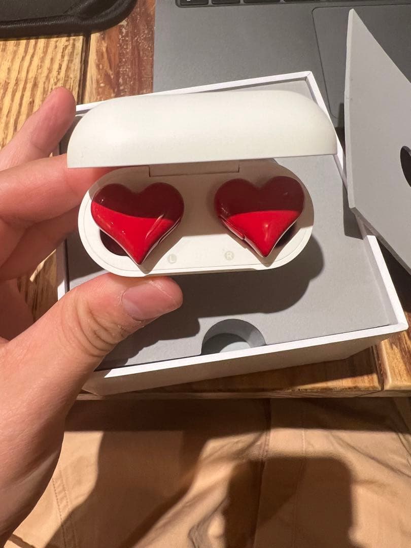 SoftBank SELECTION HeartBuds レッド