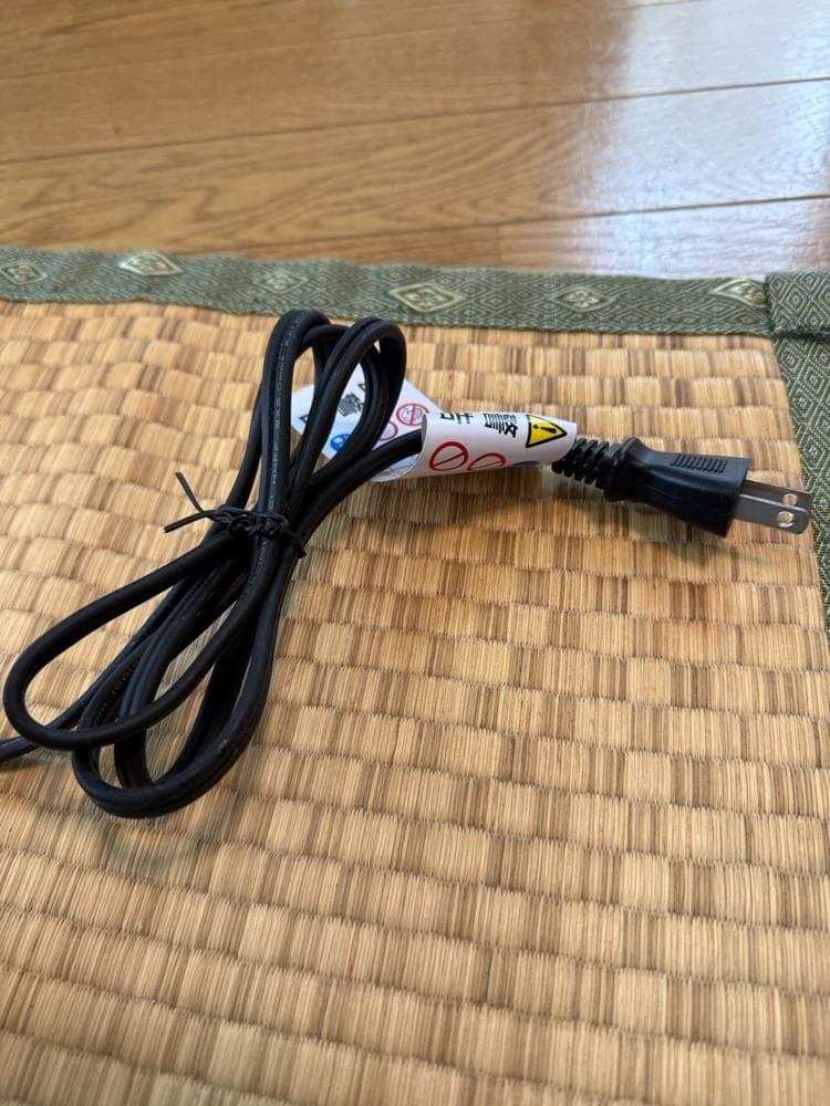 Nespressoのエスプレッソマシン - エッセンサ ミニ