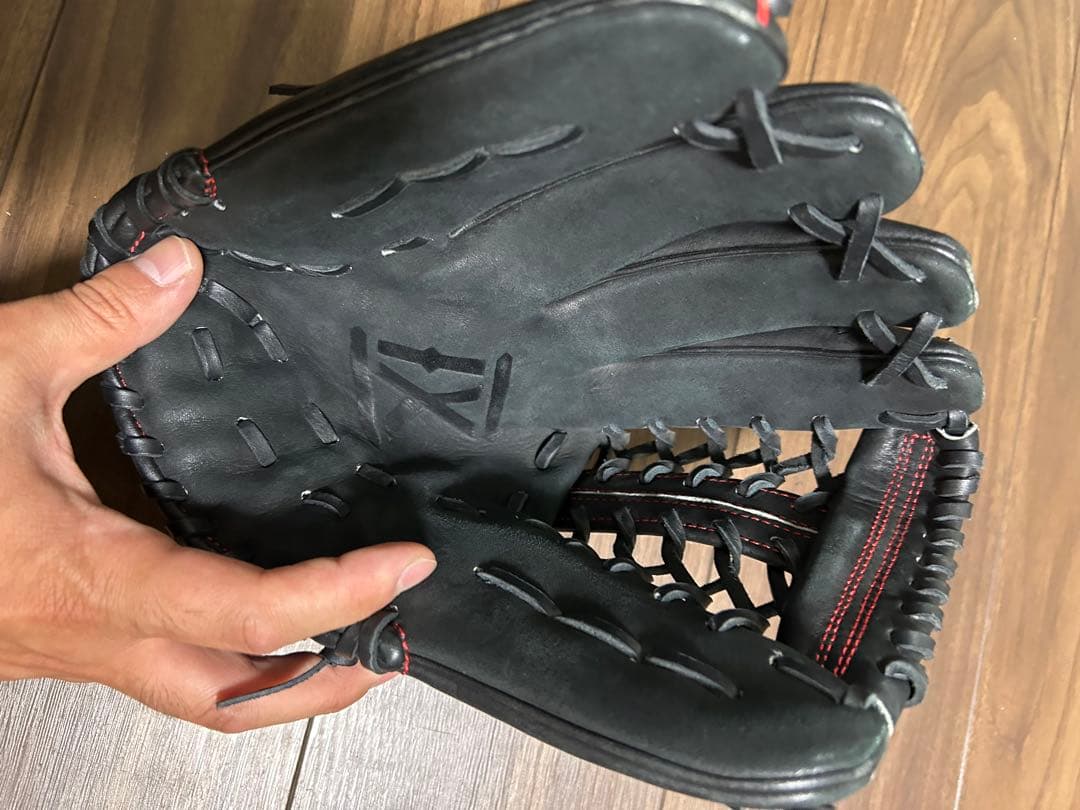 ナイキNike BSBL 軟式グローブ 黒/赤　左利き　左投げ用