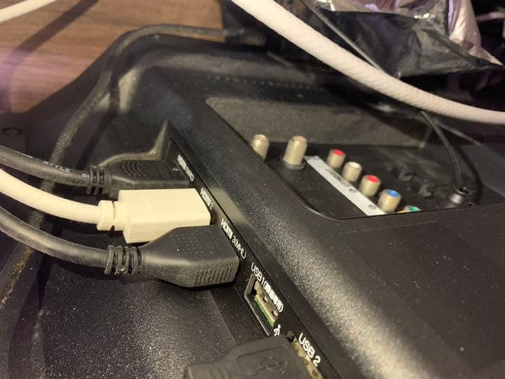 LG 32V型 Smart TV これ以上金額下げません。