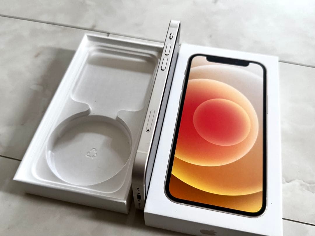 Apple iPhone 12mini ホワイト 本体 付属品付き