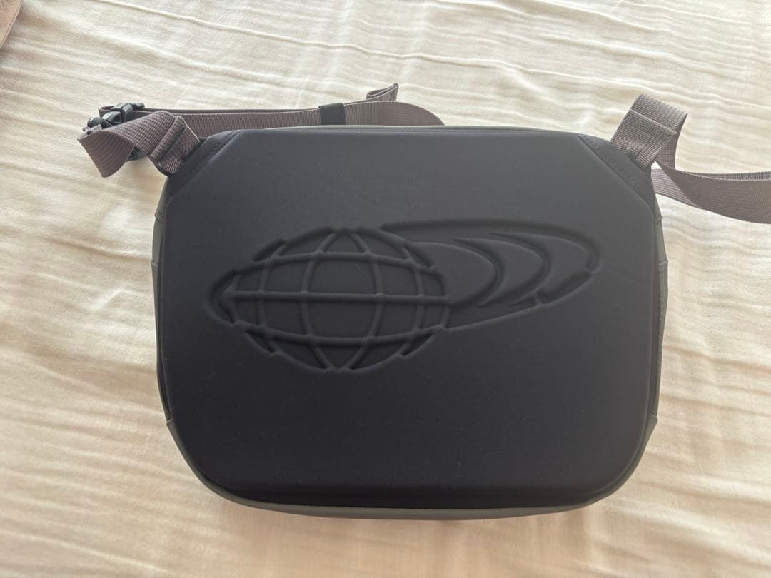 ARC'TERYX グレー ショルダーバッグ