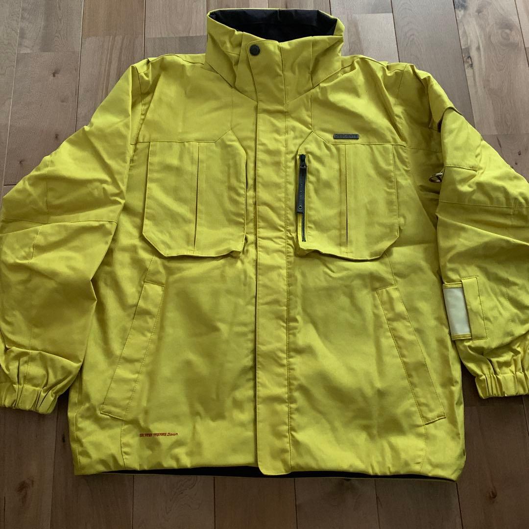 DESCENTE スキーウェア上下セット（男性用）上着Ｌ・パンツMサイズ