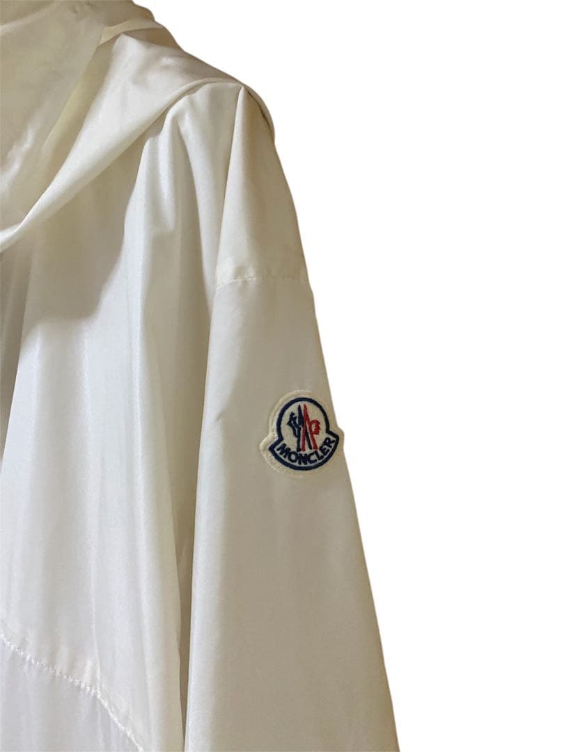 【新品・未使用品】MONCLER モンクレールPRINTSEPSポンチョコート