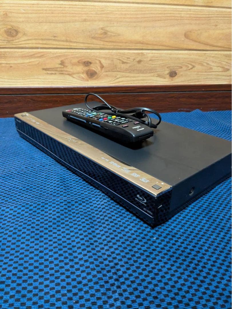 SHARP ブルーレイレコーダー リモコン付き