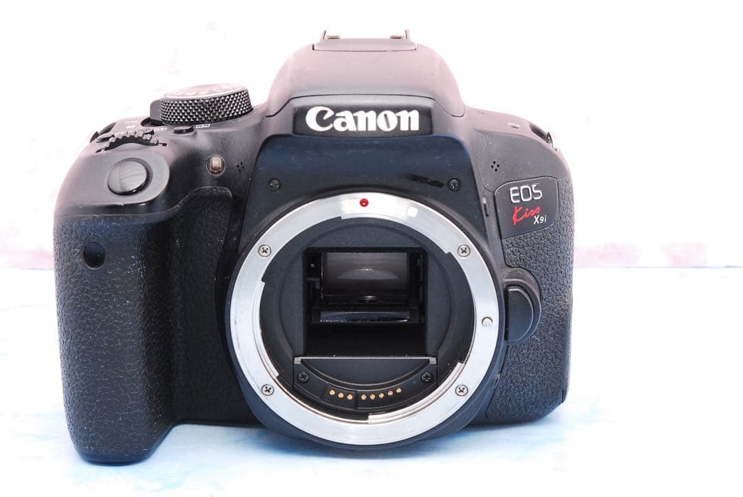 Canon Kiss X9i★手ぶれ補正＆超望遠★一眼レフカメラ★バッグ付
