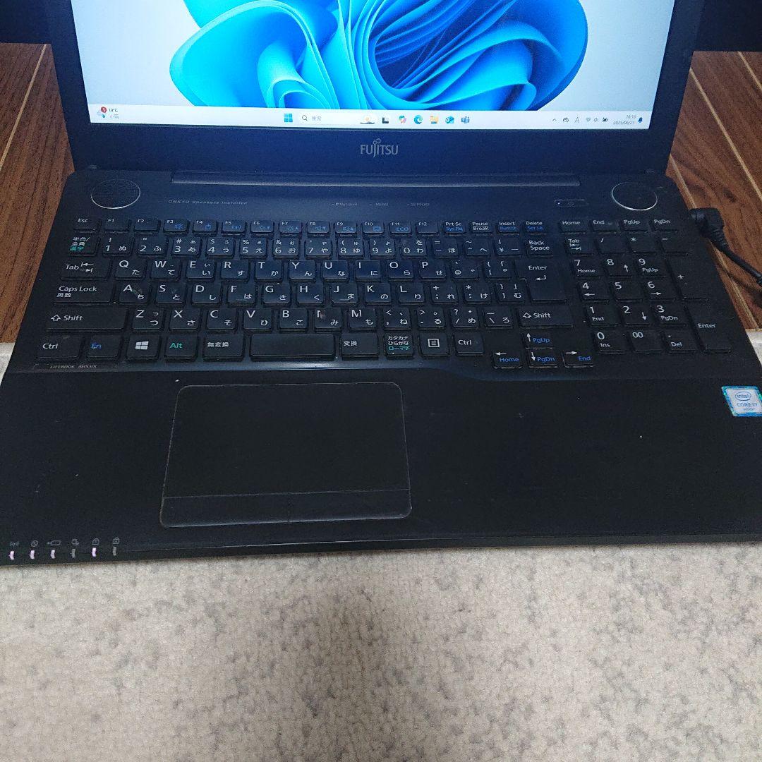 富士通 LIFEBOOK AH53/X メモリ8GB SSD