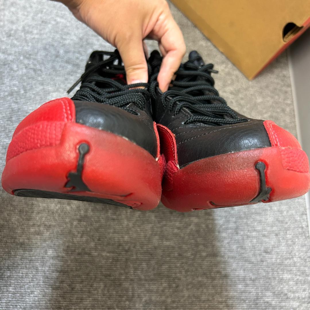 ナイキ　Nike Air Jordan 12 黒赤 シューズ