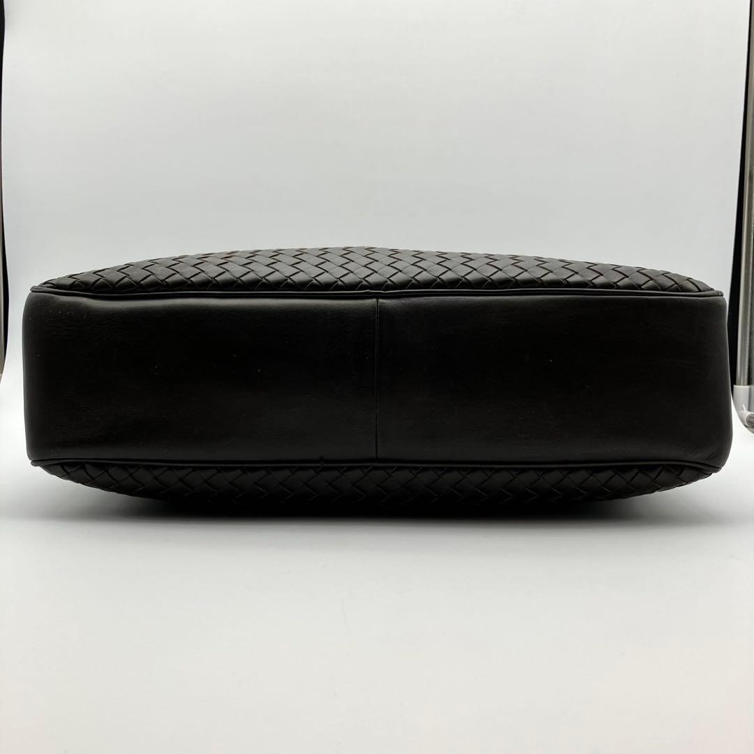 【美品】ボッテガヴェネタ　ビジネスバッグ　イントレチャート　鍵付き　ブラウン