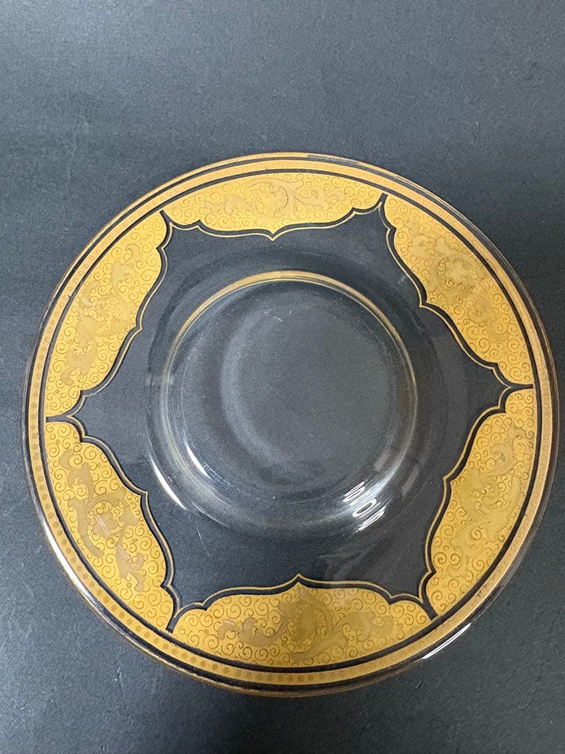 オールドバカラ豪華金彩エナメルカップとソーサ美品。