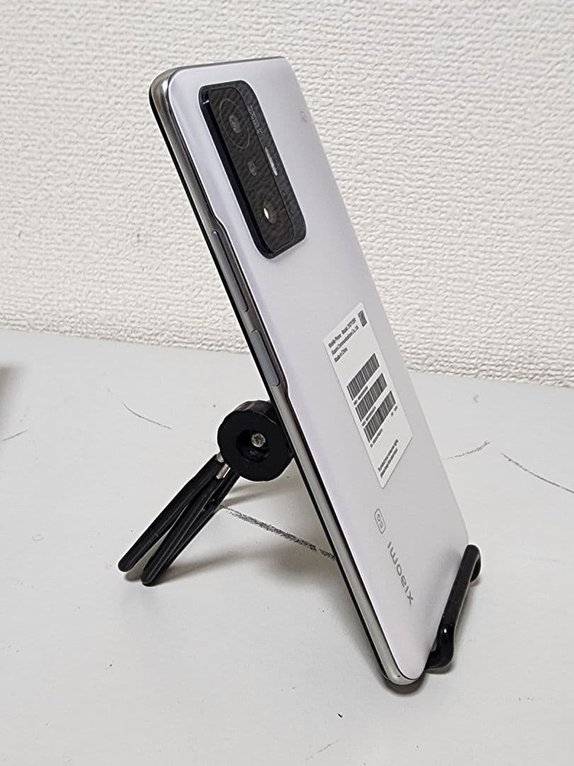 美品　Xiaomi 11T Pro ムーンホワイト 128GB　1億800万画素