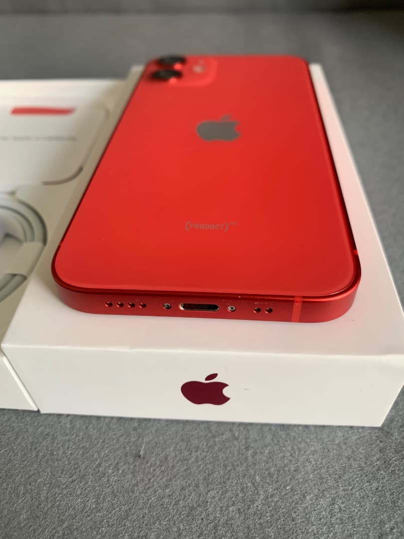 超美品　国内版　SIMフリー　iPhone12 mini 128GB レッド色