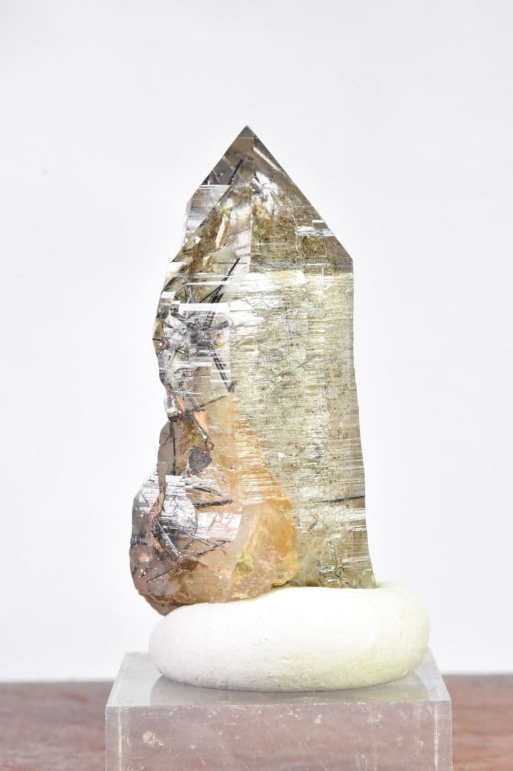 マニハール産 ブラックルチルインクォーツ