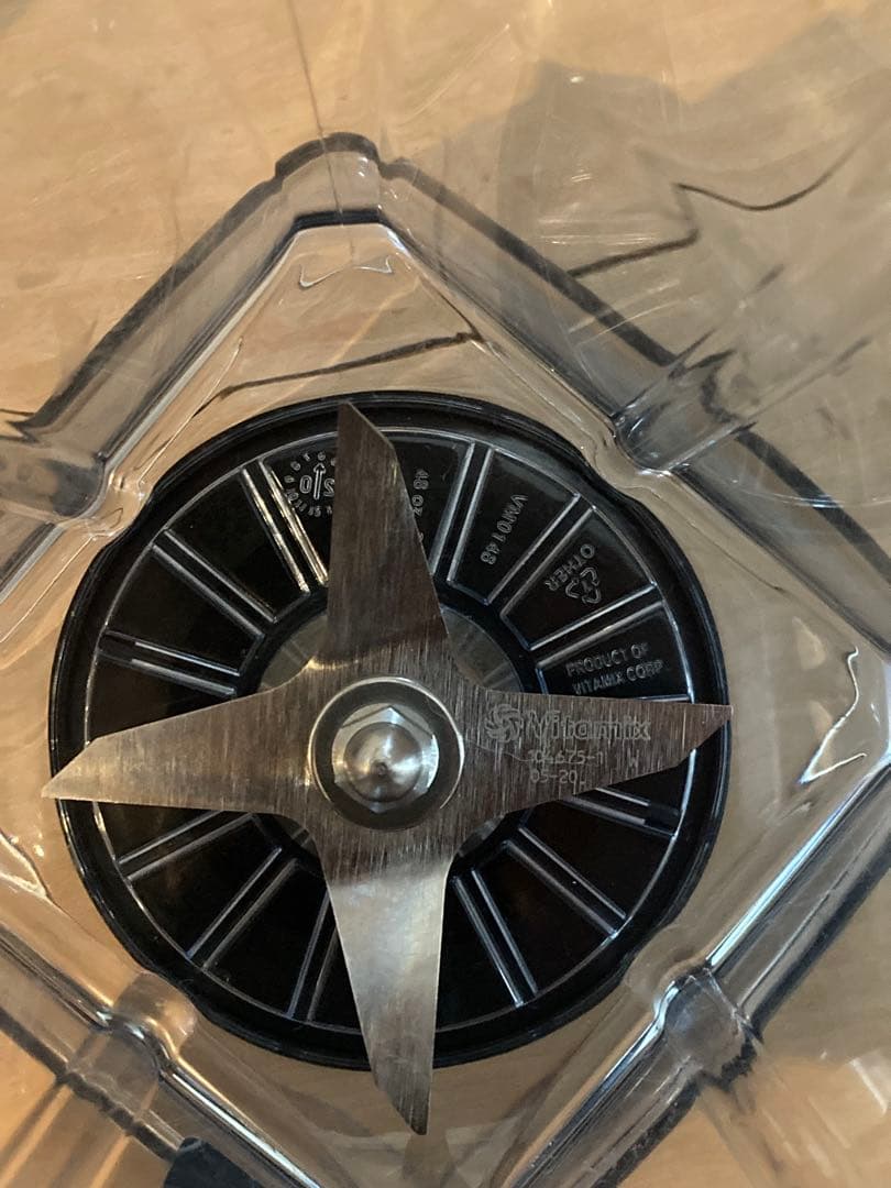 Vitamix E310（型番VM0202） ミキサー ブレンダー