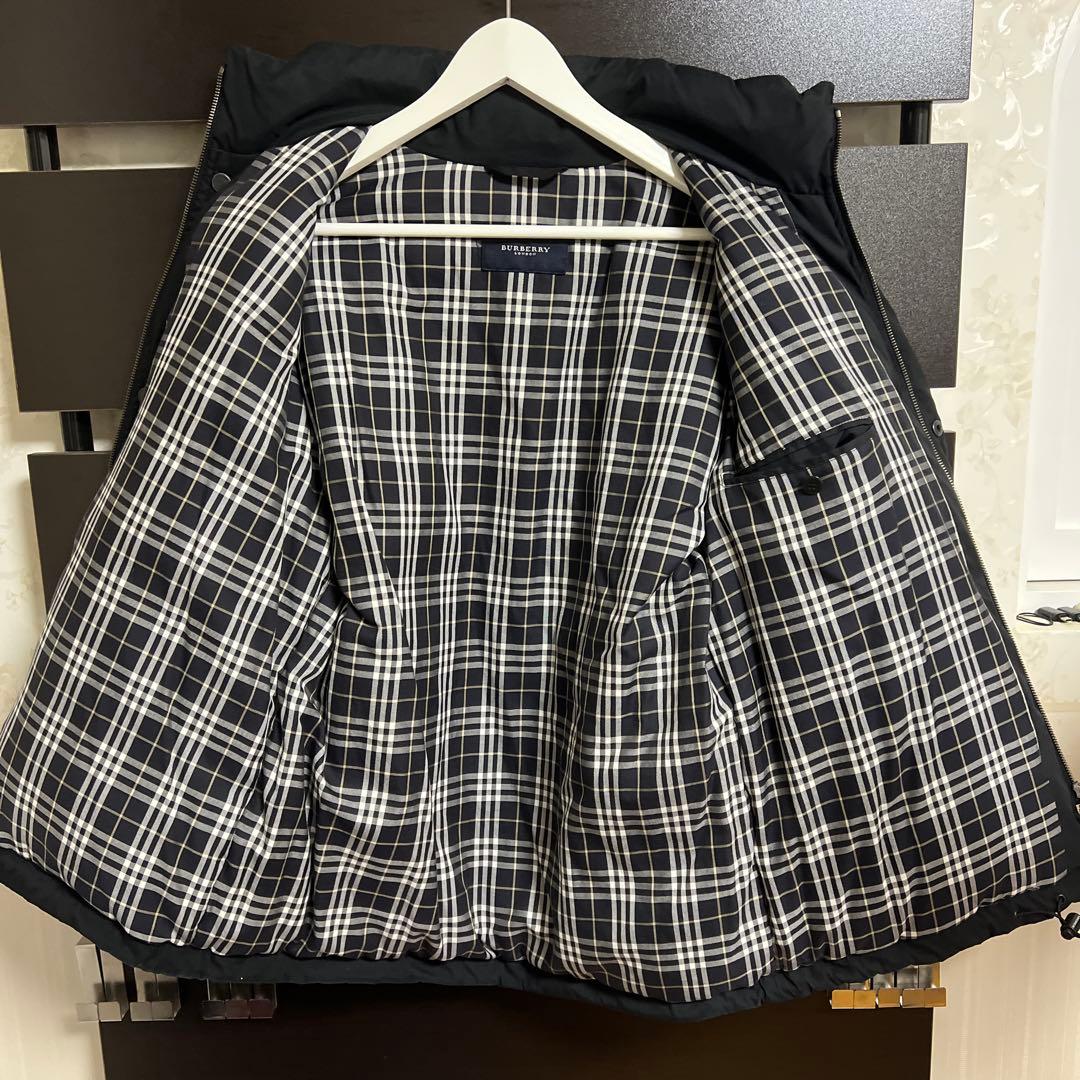 BURBERRY ブラック ダウンジャケット　メンズ　アウター