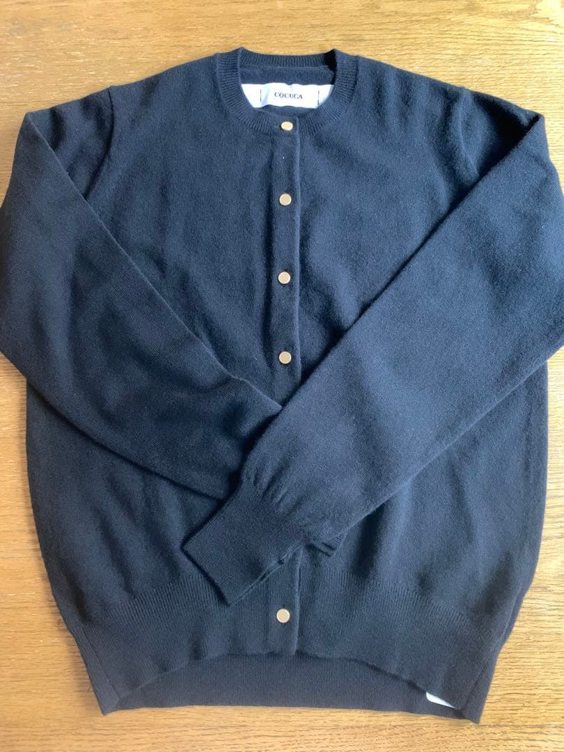 COCUCA ブラック ウールカーディガン