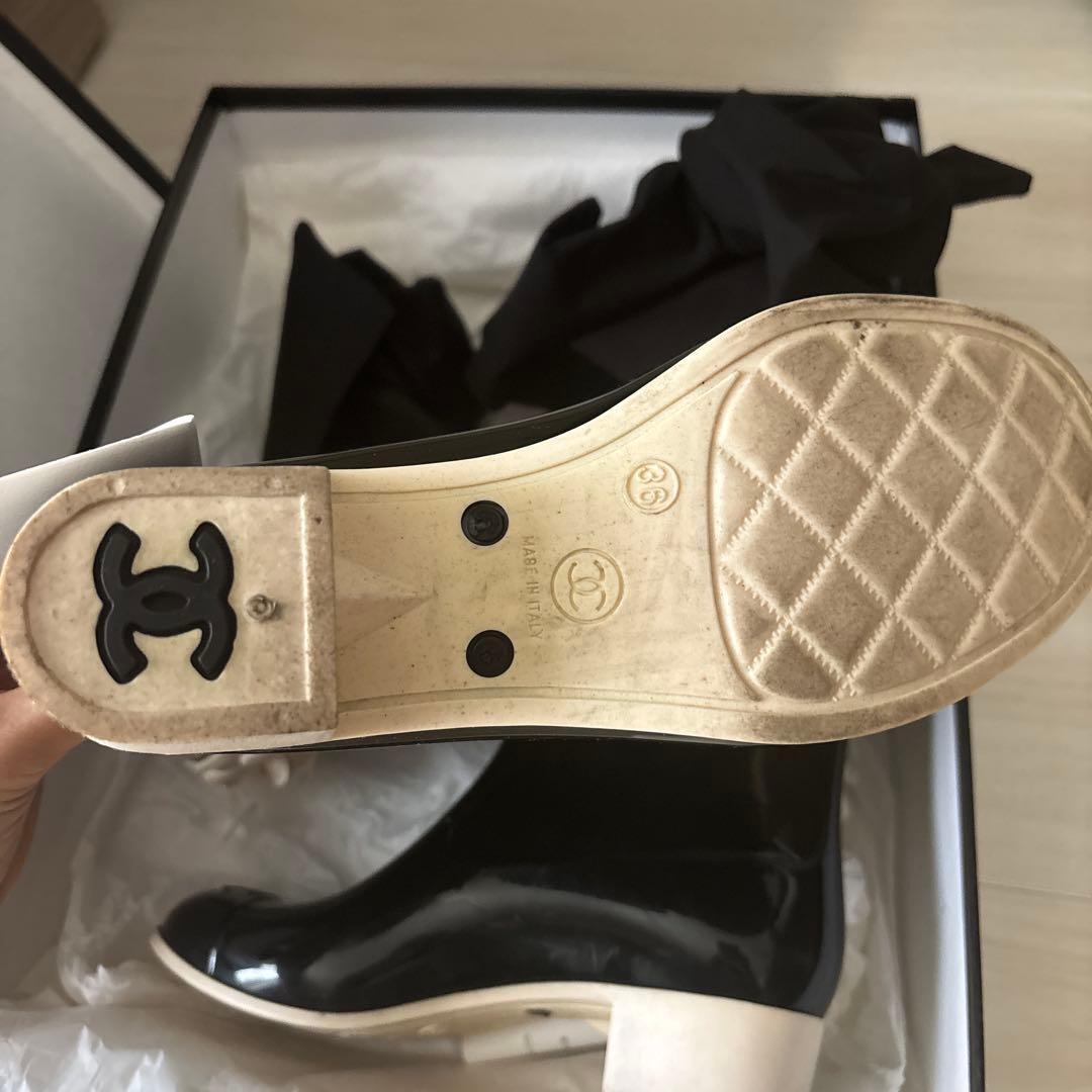Chanel 長靴 ブラック 花モチーフ