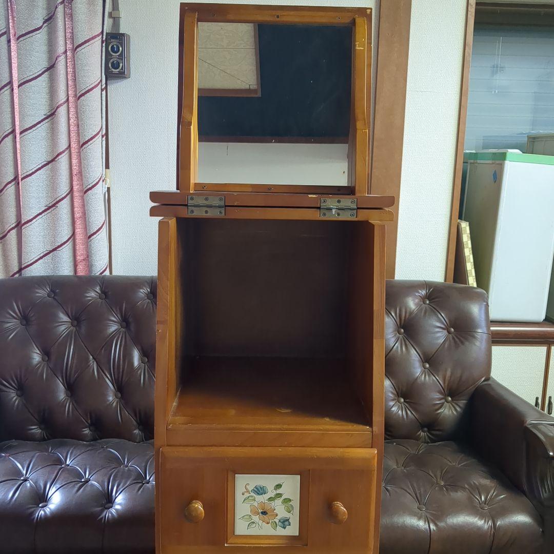 チェスト（鏡付き）