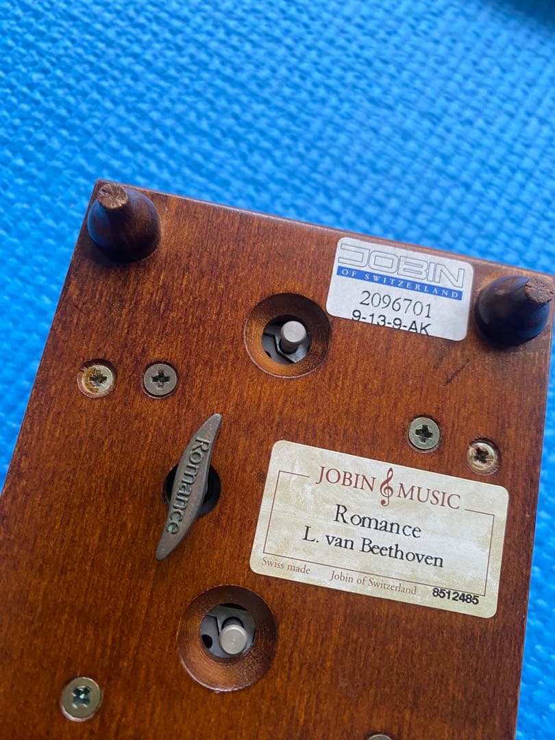 JOBIN OF SWIZERLAND オルゴール　３曲入　スイス製