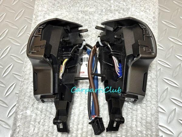 200系 ハイエース 6/7型 ダークプライム ステアリングスイッチ