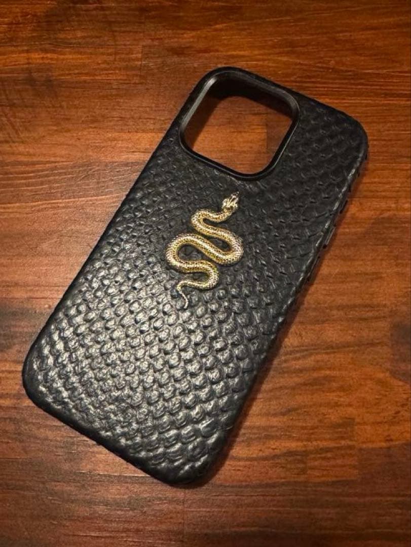 ゴールデンコンセプトiPhone16Proケース 18金メッキ レザー